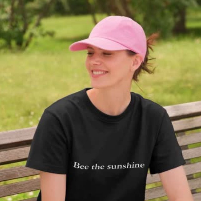 aesthetic outfit quote Bee the sunshine T-Shirt (Creator Uploaded)