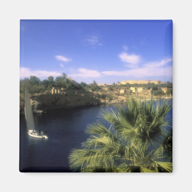 AF, Egypt, Upper Egypt, Aswan. River Nile, Magnet (Front)