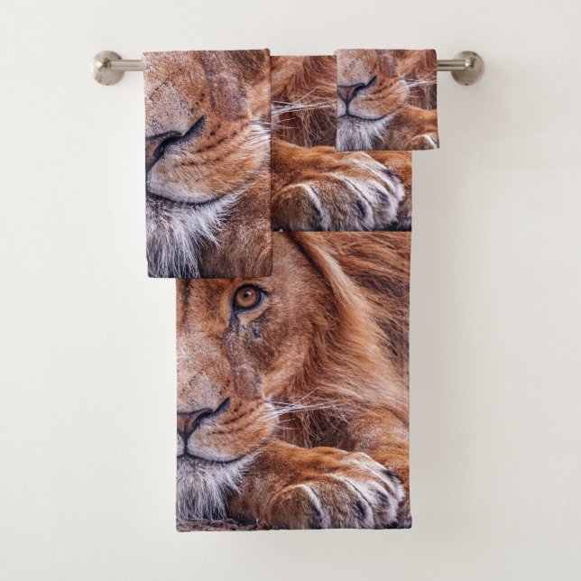 African Lion Bath Towel Set (Insitu)
