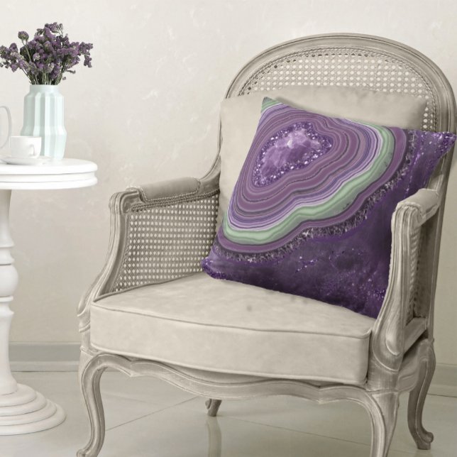 Agate Geode Glitter Violet ID647 Cushion (Creator Uploaded)