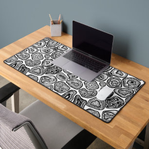 Agate slices in black and white desk mat