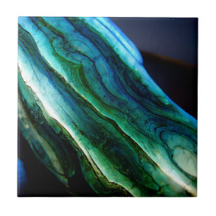 Agate striations ceramic tile