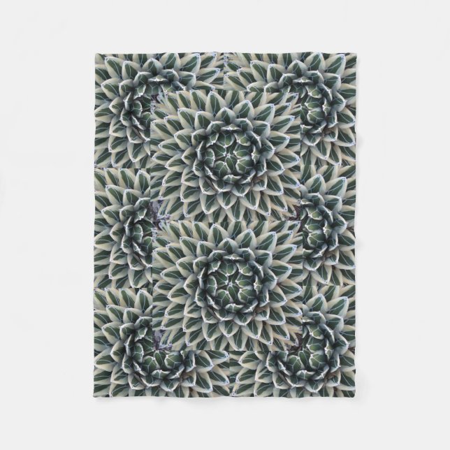 Agave pattern fleece blanket (Front)