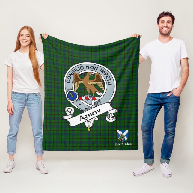 Agnew Hunting Clan Badge Scot Tartan Plaid Fleece Blanket (In Situ)