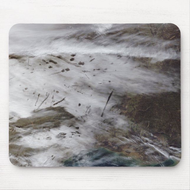 Aircraft dissipation trails mouse pad (Front)