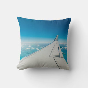 Airliner turbulent wing cushion