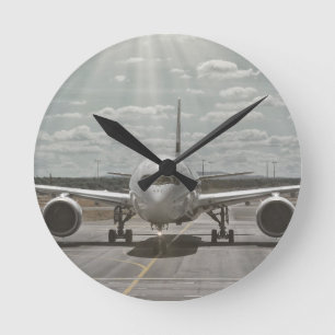 Airplane    round clock