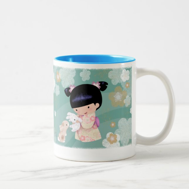 Akemi Mug (Right)