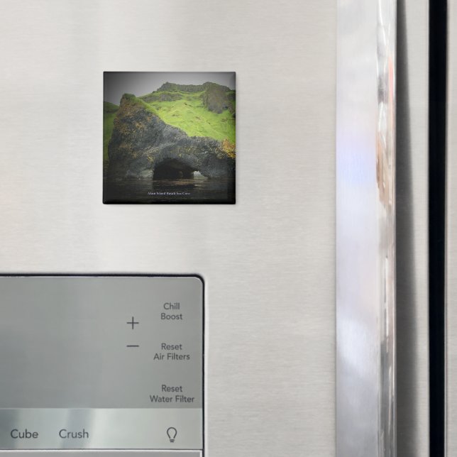 Akun Island Basalt Sea Cave Magnet (In Situ (Fridge))