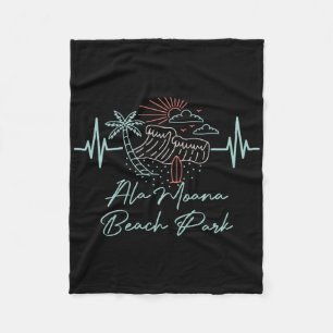 Ala Moana Beach Park Hawaii Heartbeat Surfboarder Fleece Blanket