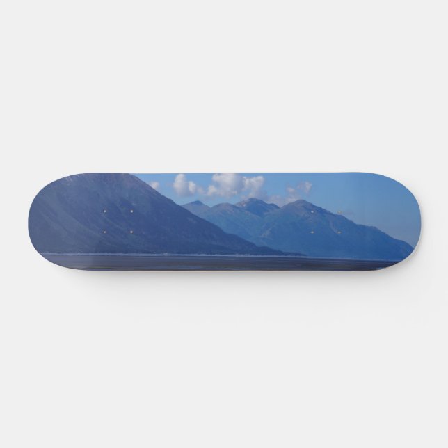 Alaska Beauty Skateboard (Horz)