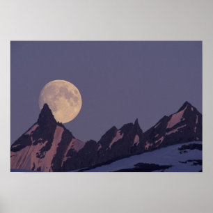 Alaska, Chugach Mountains Full moon rises Poster