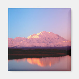 Alaska, Denali National Park, Mt. McKinley at Magnet