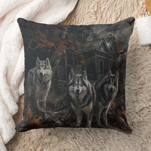 Alaskan Malamute Halloween Night Doggy Delight  Cushion (Blanket)