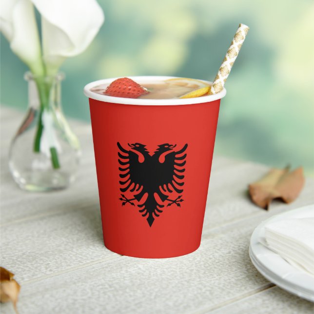 Albanian flag paper cups (Insitu)
