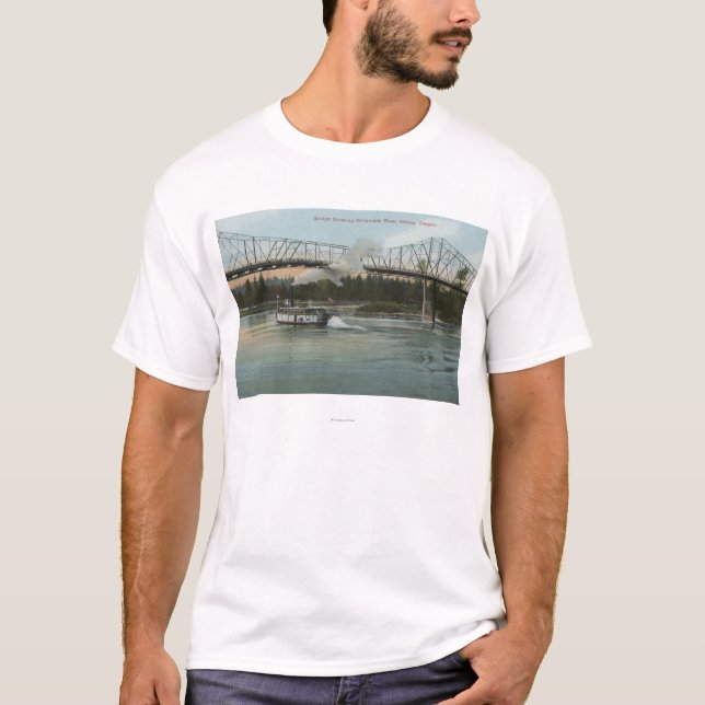 Albany, Oregon - Paddle Boat Crossing Willamette T-Shirt (Front)
