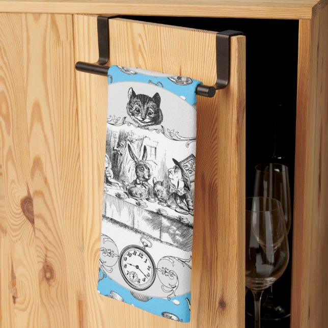 ALICE IN WONDERLAND TEA TOWEL (Thirds Fold)