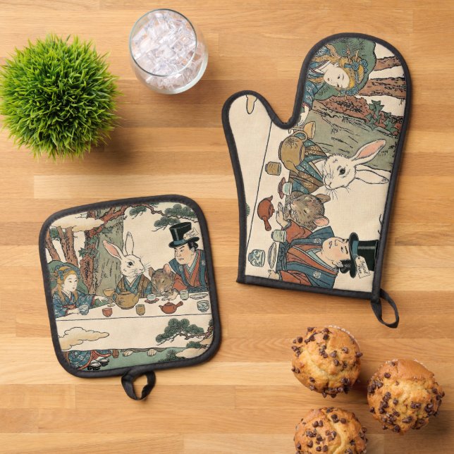 Alice Lost in Japan | Ukiyo-e Mad Tea Party Oven Mitt & Pot Holder Set (Top Down)