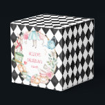 Alice Onederland Mad Tea Party Girl First Birthday Favour Box<br><div class="desc">Alice Onederland Mad Tea Party Girl First Birthday Favour Box
Message me for any needed adjustments</div>