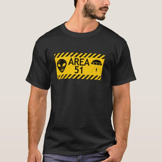 Alien Area 51 UFO Abduction Warning Sign Funny Ali T-Shirt (Front)
