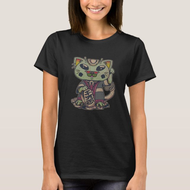 Alien Beckoning Cat Maneki Neko   Cat T-Shirt (Front)