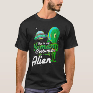 Alien Believer UFO Sci Fi Costume Party Funny Alie T-Shirt