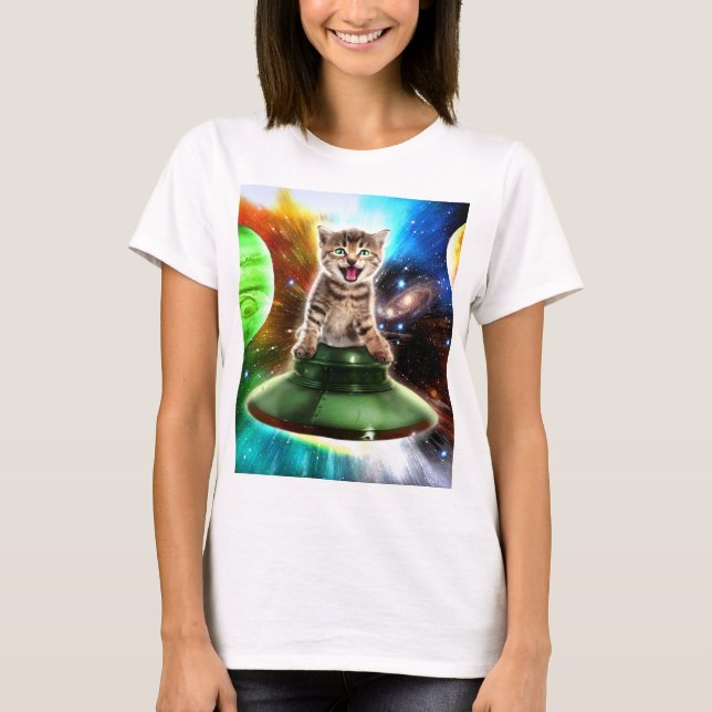 Alien cat in the ufo saucer                        T-Shirt (Front)