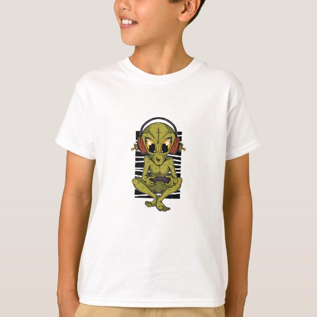 Alien Gamer T-Shirt (Front)