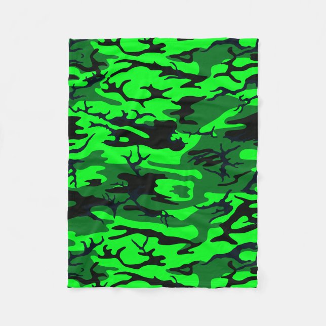 Alien Green Camo Throw Blanket (Front)