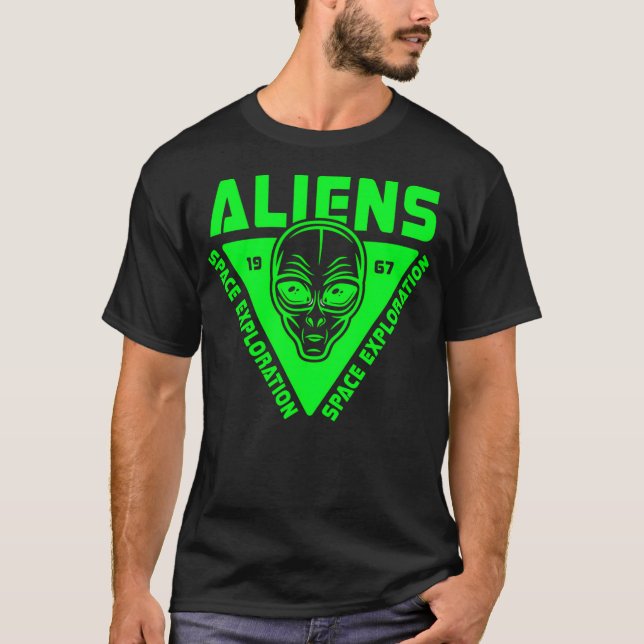 Alien Head Emblem With Aliens Space Exploration Wo T-Shirt (Front)