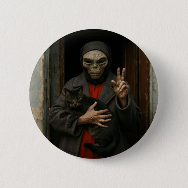 Alien Love 6 Cm Round Badge (Front)