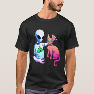 Alien Petting A Cat Alien Ufo Cat Kids Men Women T-Shirt