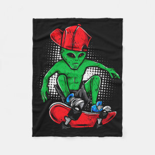 Alien Skateboarder Tee Ufo's Believer Skateboardin Fleece Blanket