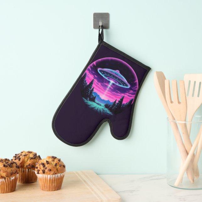Alien Spaceship Retro Futuristic Oven Mitt (Insitu(Hanging))