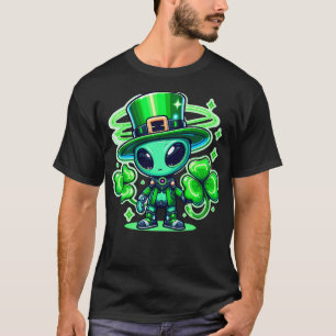 Alien St Patricks Day Extraterrestrial Shamrock Ir T-Shirt