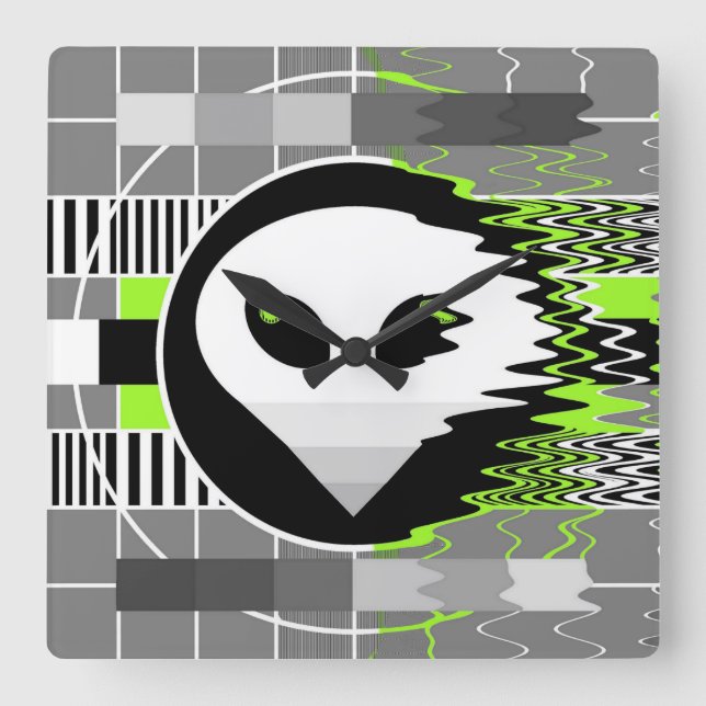Alien TV clock square (Front)