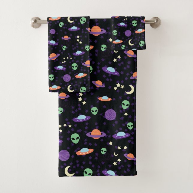 Alien UFO in Space Bath Towel Set (Insitu)