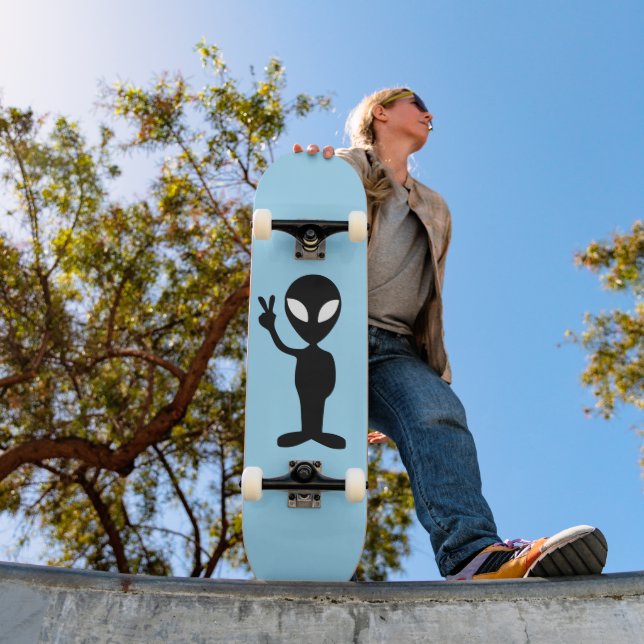 Alien UFO Martian Skateboards  (Outdoor 1)