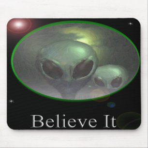 Aliens greys mouse pad