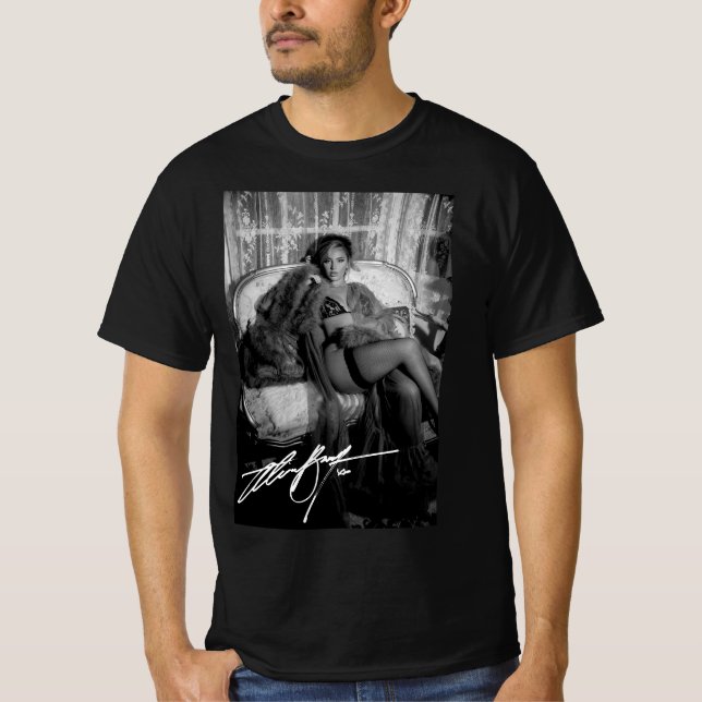 Alina Baraz classic T-Shirt (Front)