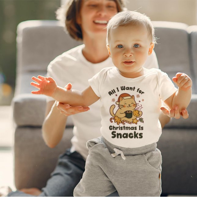 All I Want for Christmas Is Snacks Cute Cat Holida Sweatshirt (Creator Uploaded)