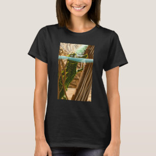 Alligator Swimming In Swamp Florida Reptile Wildli T-Shirt