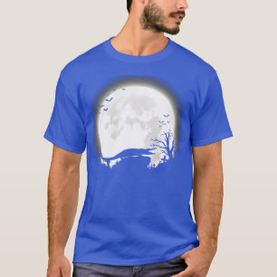 Alligator with big moon halloween background T-Shirt