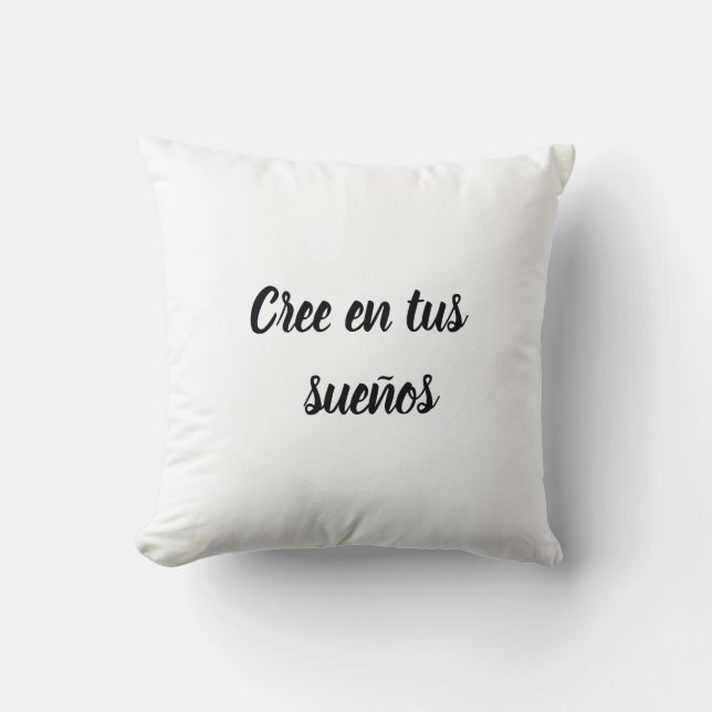Almodia cree en tus sueños cushion (Front)