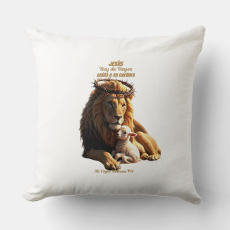 Almohada Cristiana | Jesús Rey de Reyes | León Cushion