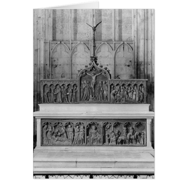 Altar and two altarpieces decorated (Front)