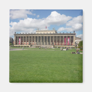 altes museum green magnet