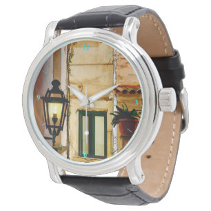 Amalfi backstreets watch