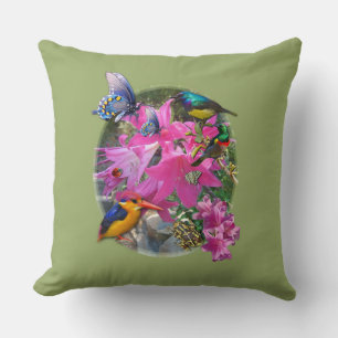 Amaryllis-flower Garden meeting Cushion