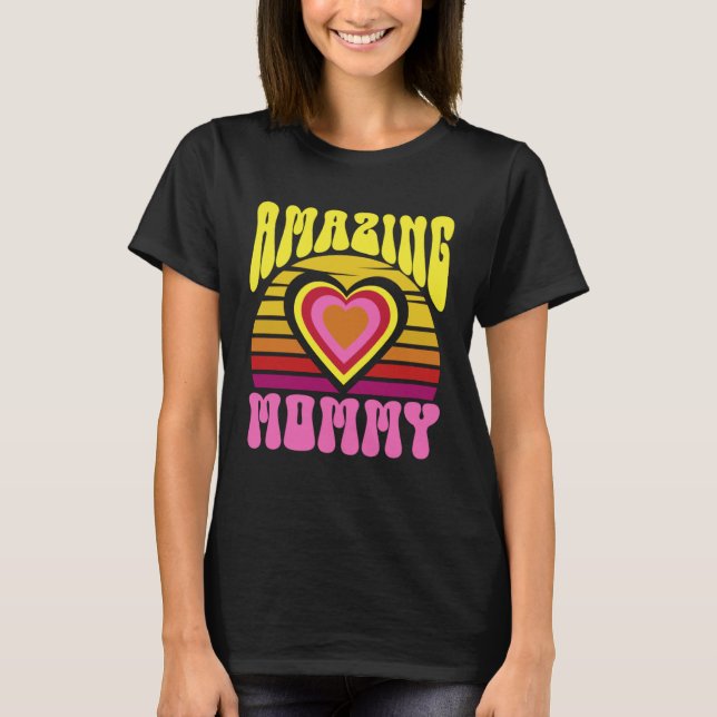 Amazing Mommy Cute Sunset Hearts Mother s Day Retr T-Shirt (Front)